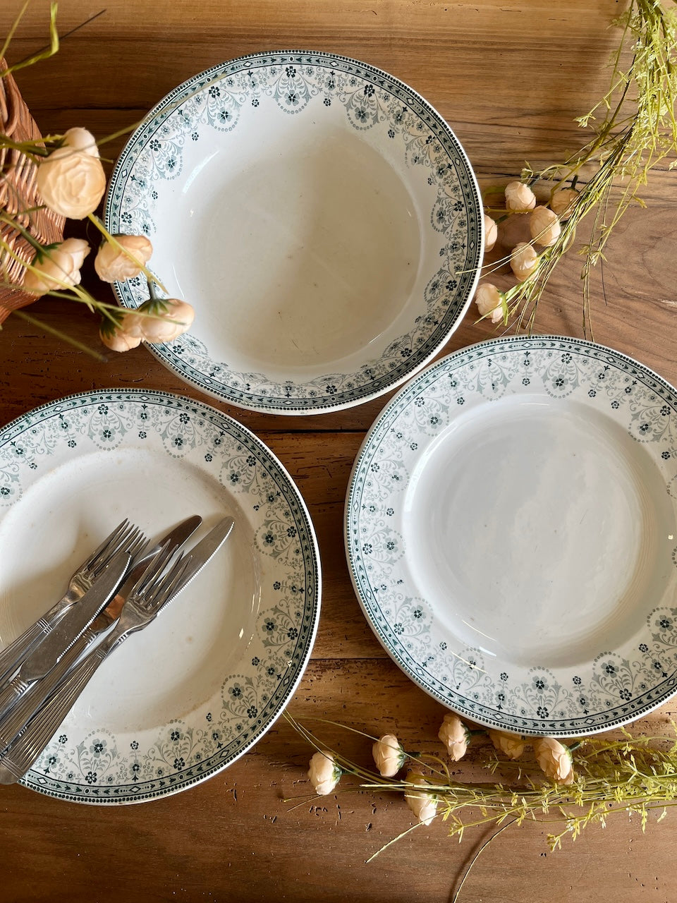 Plats et saladier terre de fer Marceau - Saint Amand et Hamage
