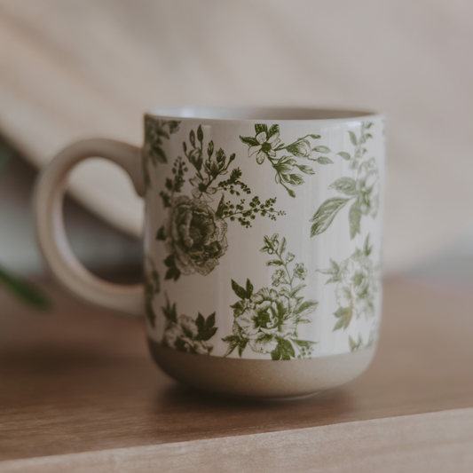 Mug en faïence fleurie verte - crème