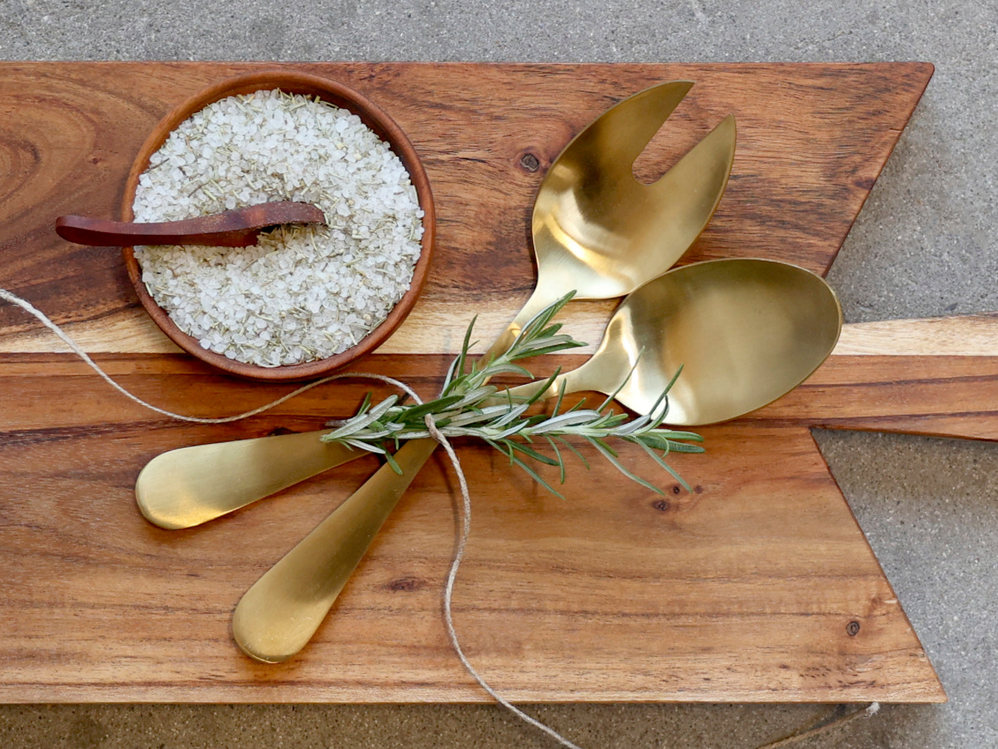 Set de 2 couverts à salade dorés