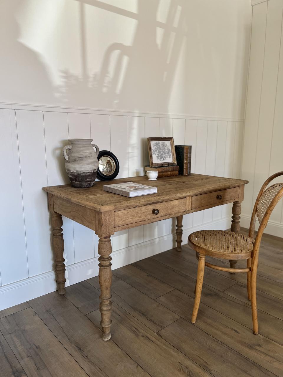 Bureau en chêne massif - 2 tiroirs