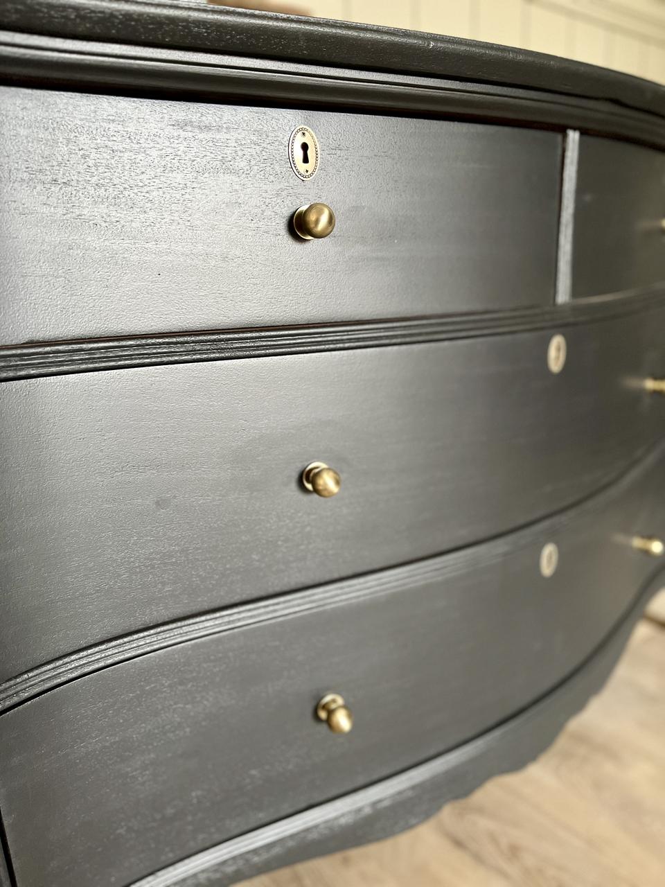 Commode galbée - 4 tiroirs