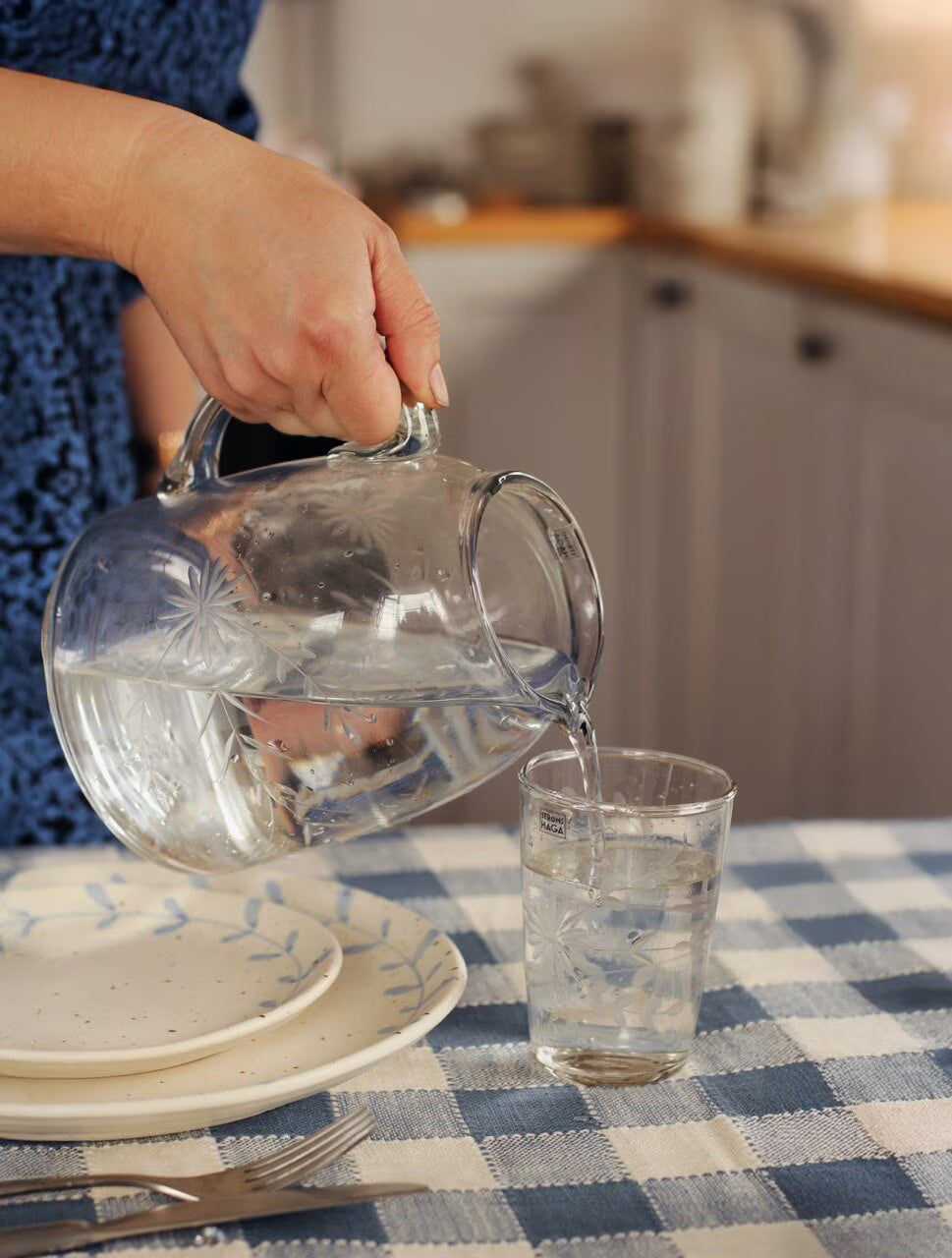 Verre à eau gravé floral
