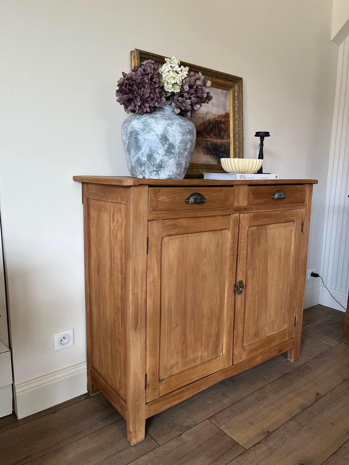 Buffet parisien en bois