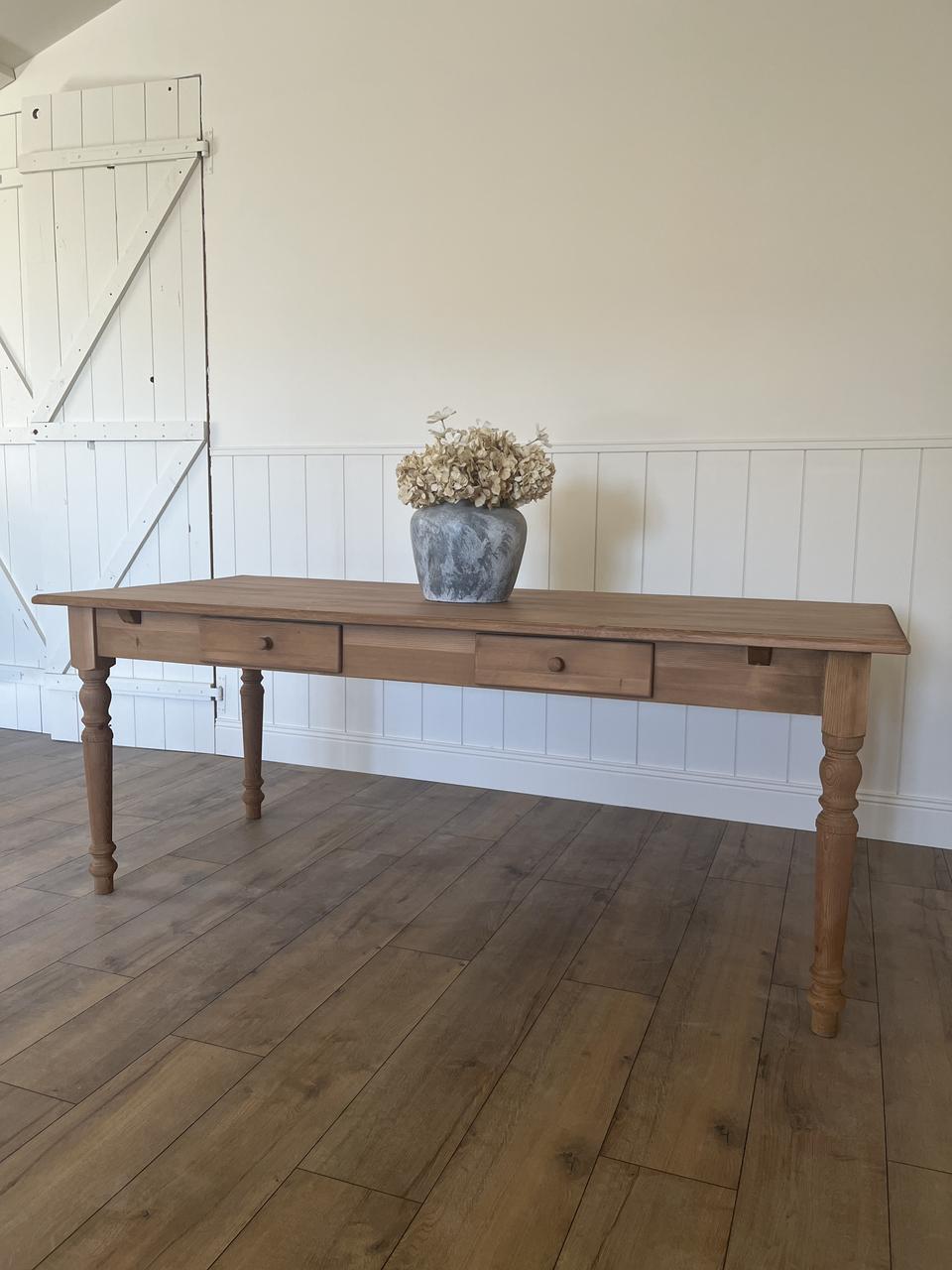 Table à manger en pin massif - 8 personnes