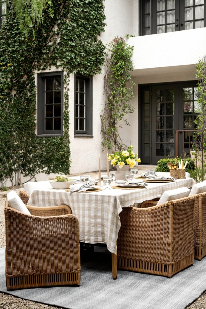 Aménager un coin repas dans votre jardin - Adèle & Brume