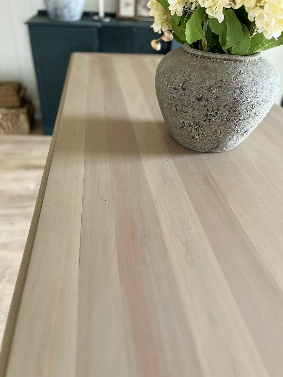 Table à manger en bois massif pieds tournés 8/10 personnes