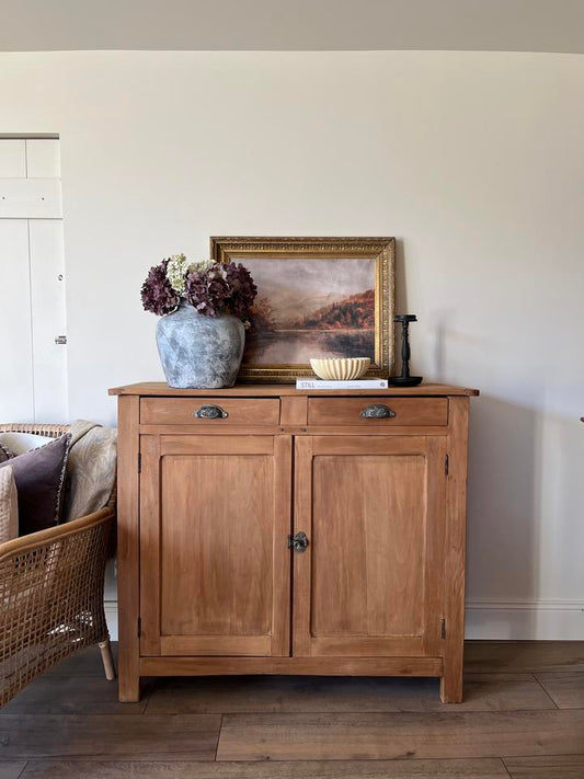 Buffet parisien en bois