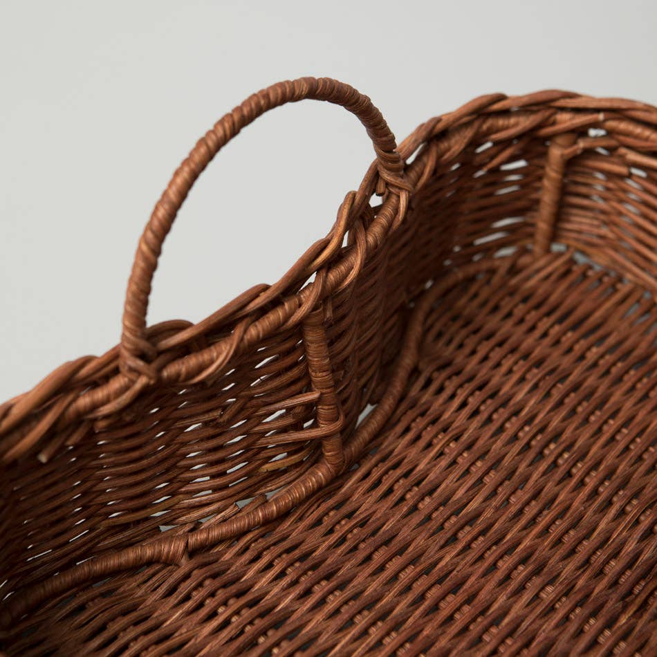 Plateau festonné en rotin - petit modèle