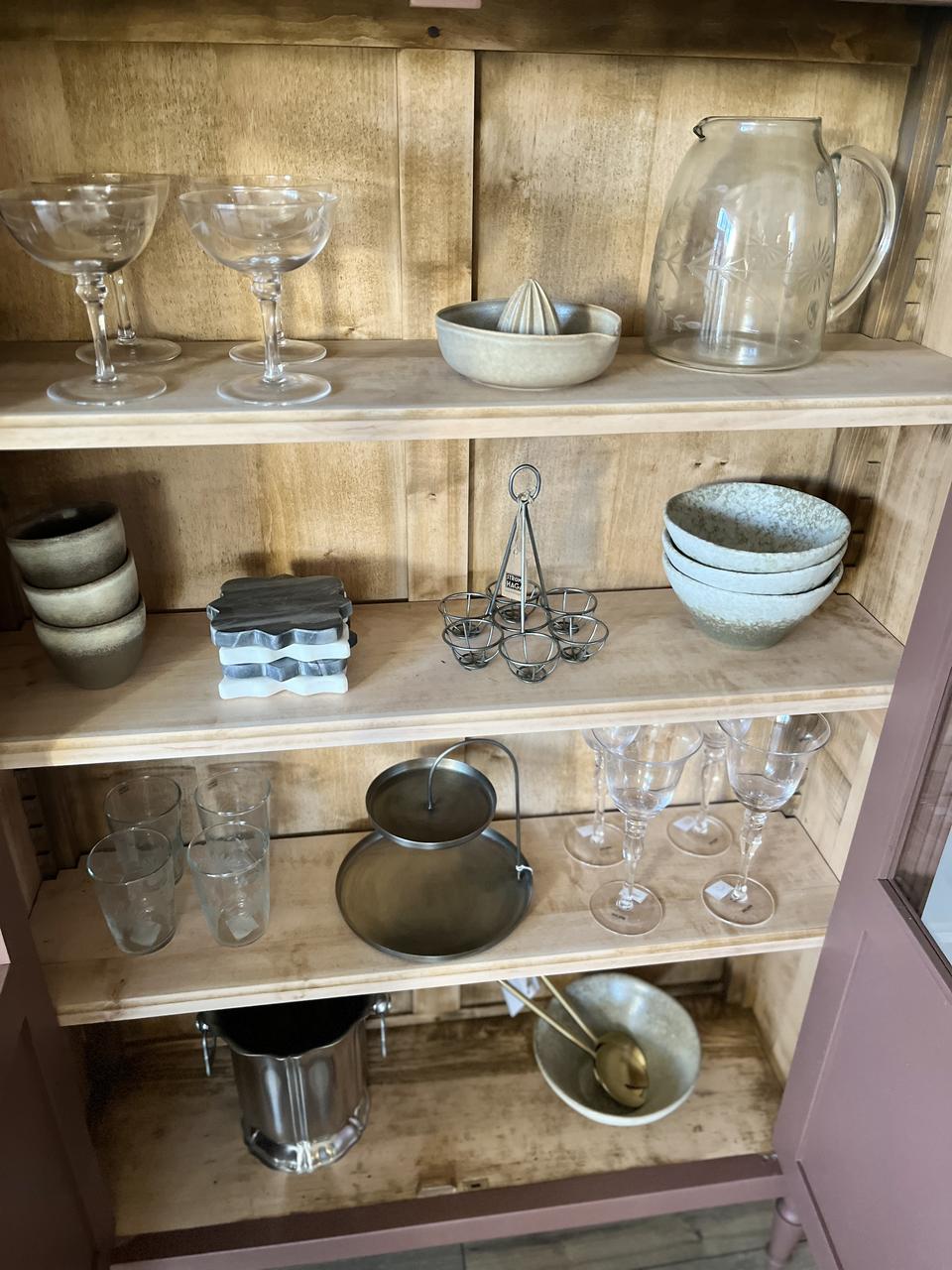 Petite vitrine 2 portes - brun/rosé