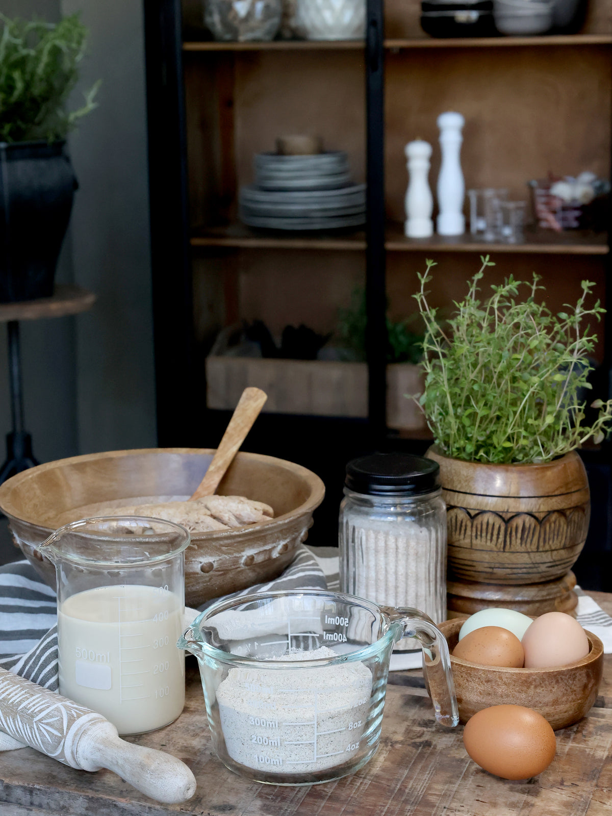 Saladier en bois avec motifs