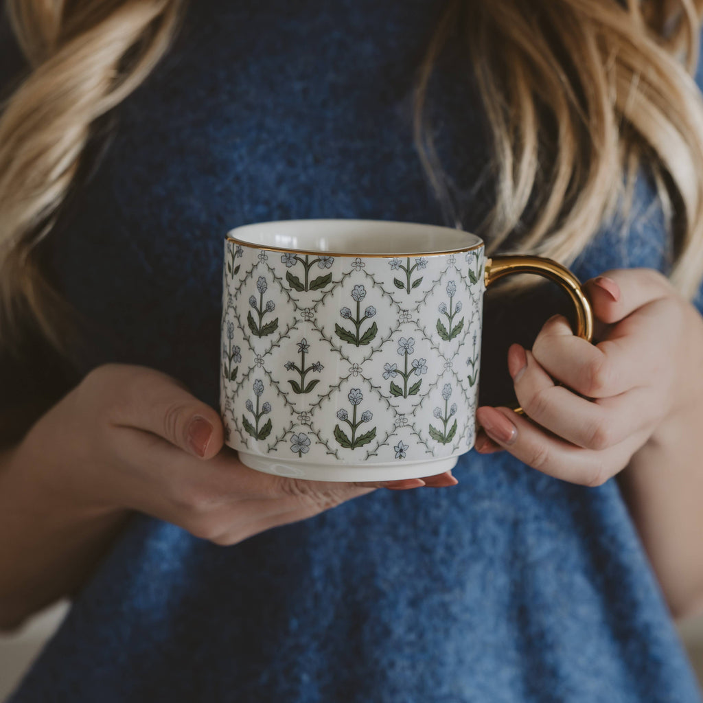 Tasse à café en patchwork floral et dorure
