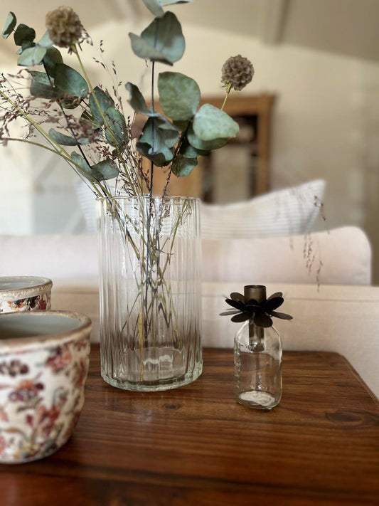 Vase en verre cannelé