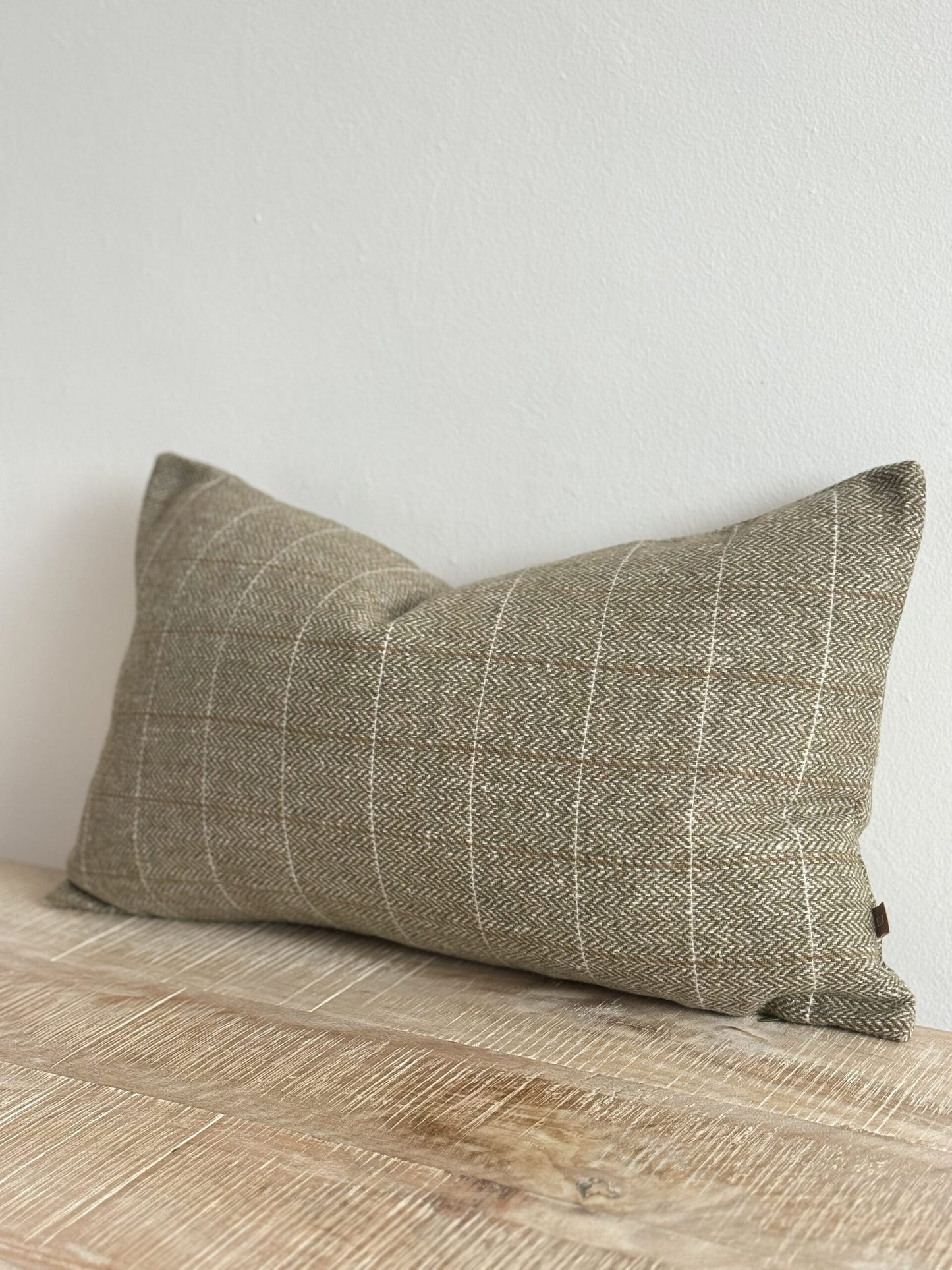 Coussin en tweed olive - 30x50cm