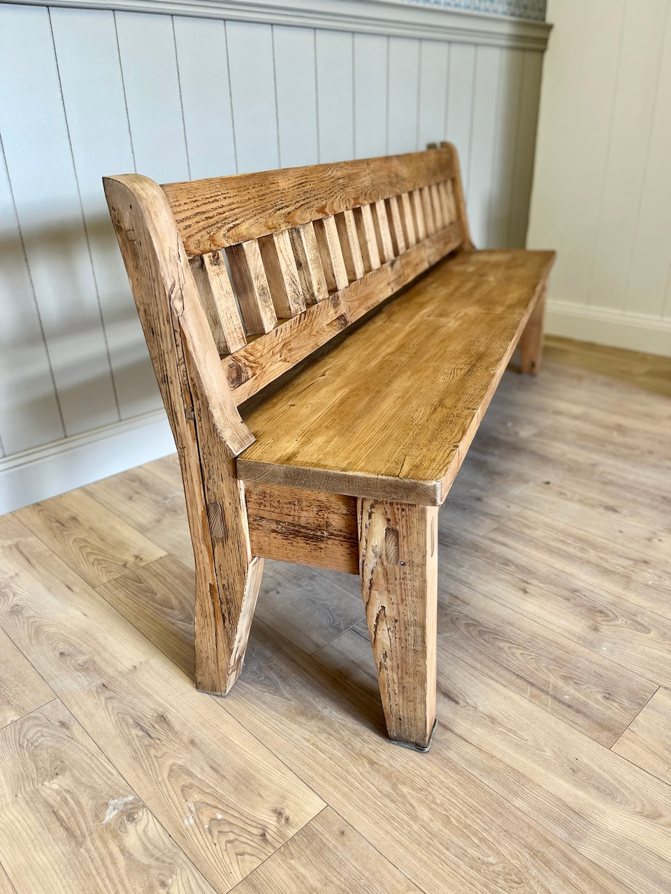 Banc en pin massif