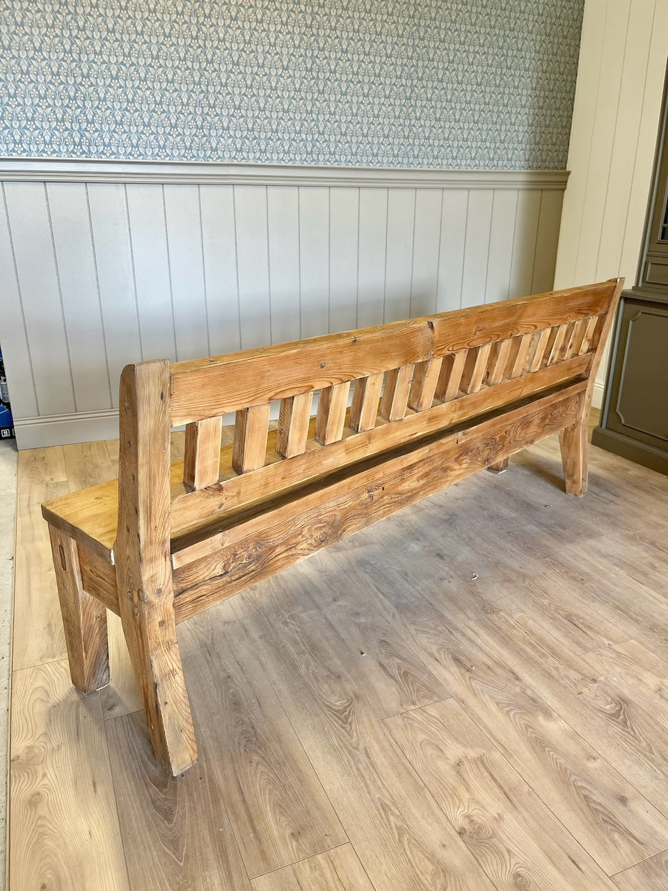 Banc en pin massif