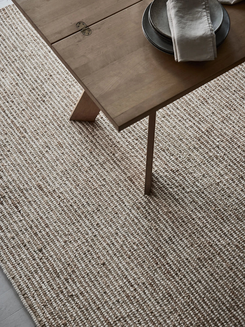 Tapis à rayures en laine de chanvre