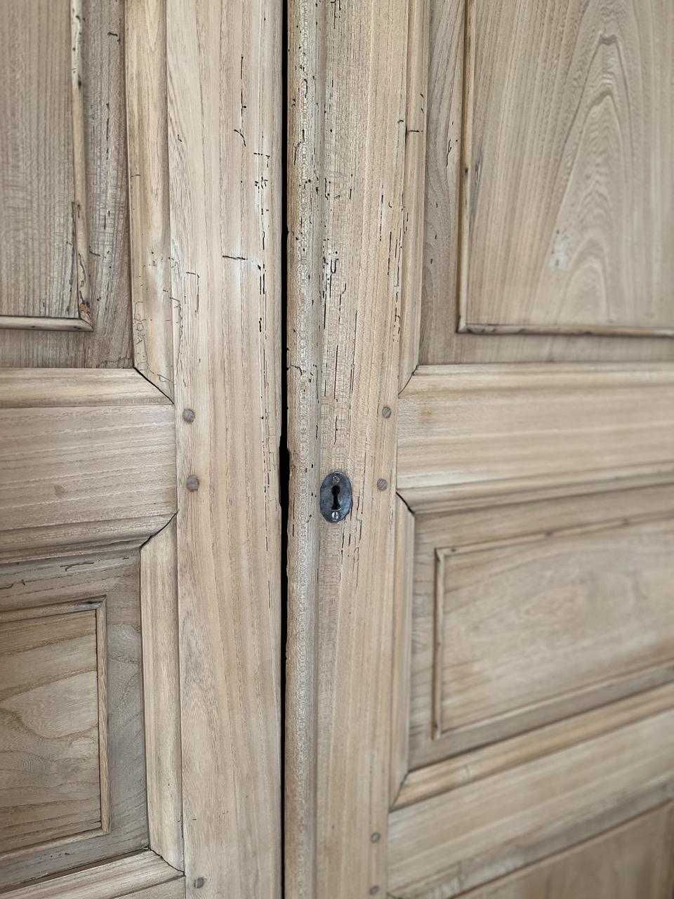 Armoire/penderie en orme