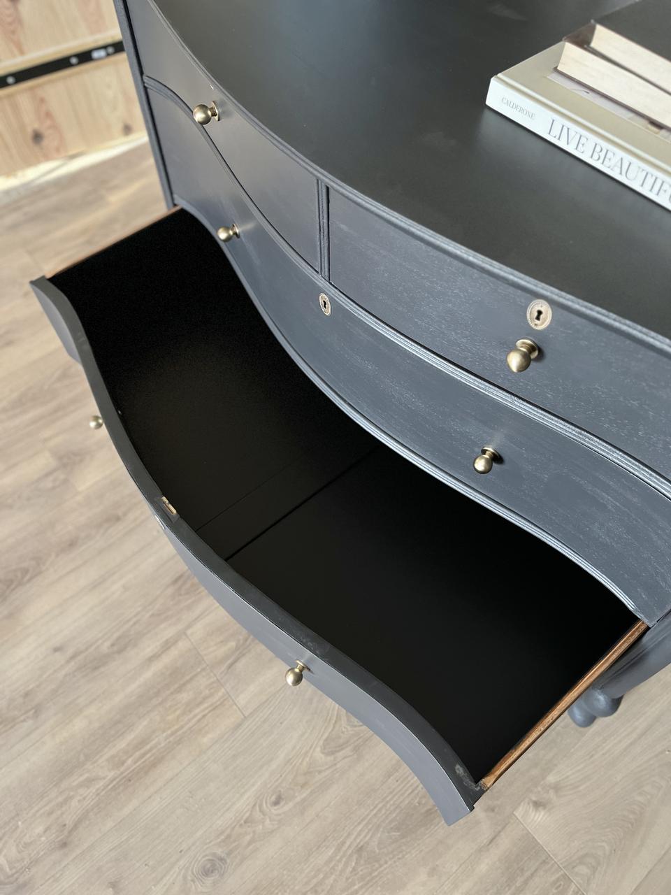 Commode galbée - 4 tiroirs