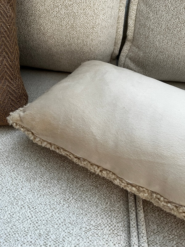 Coussin sherpa beige