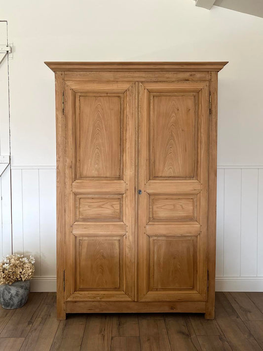 Armoire/penderie en orme