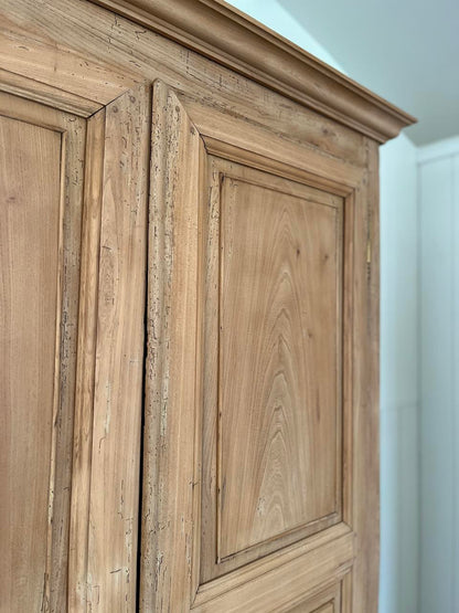 Armoire/penderie en orme